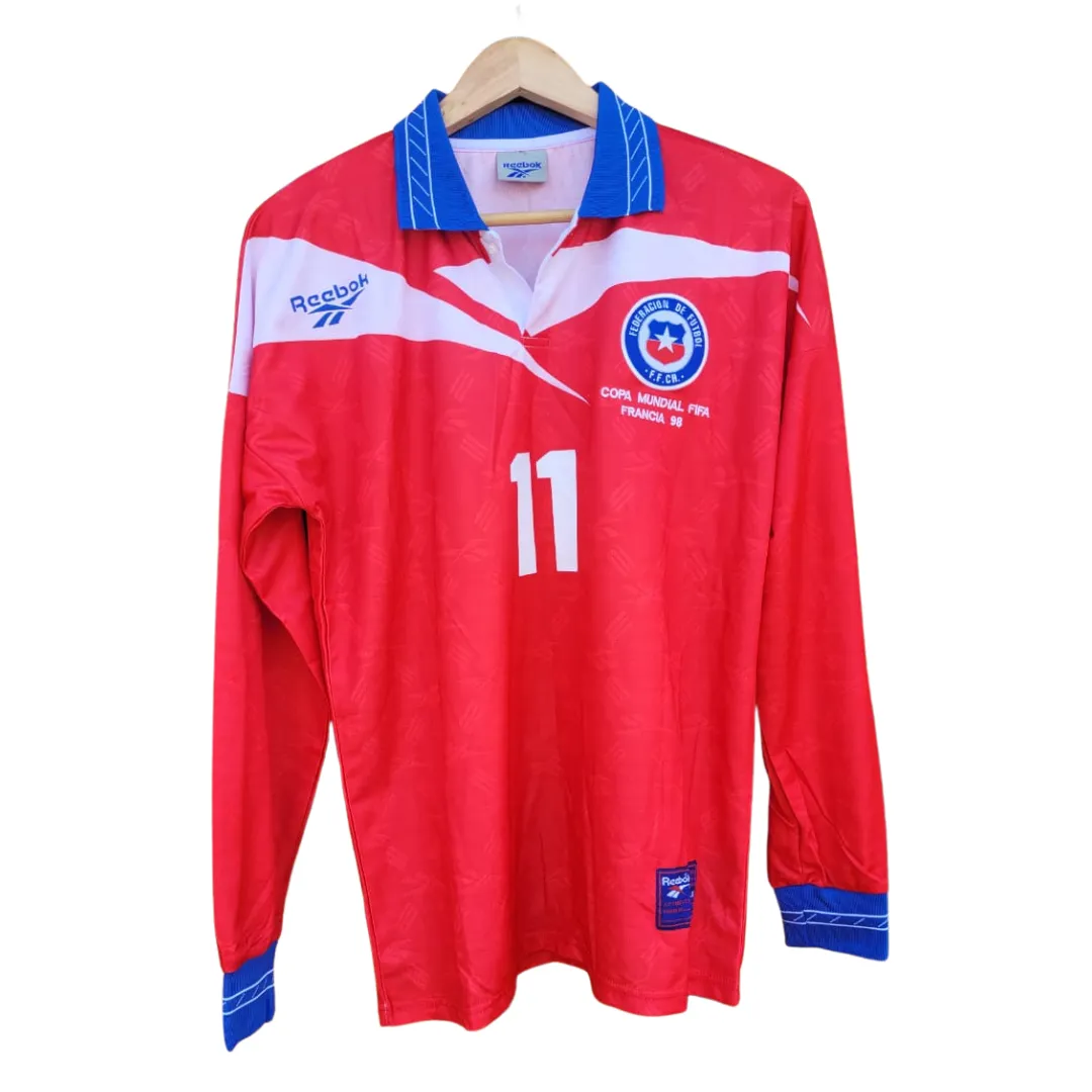 Diseño sin título - 2025-09-16T211537.707 Camiseta seleccion chilena roja manga larga Marcelo Salas 1998 - Imagen 1